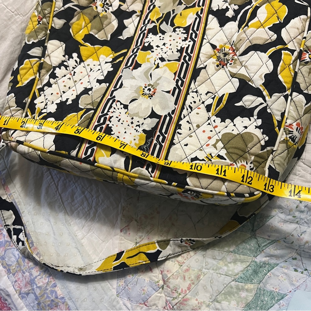 Vera Bradley Floral Quilted Purse - Picture 6 of 7